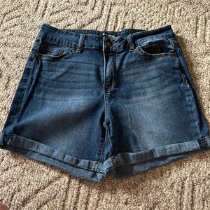 d.jeans size 6 denim shorts